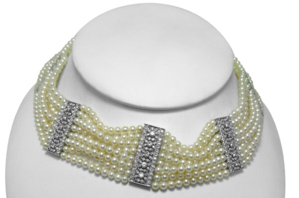 18KT WHITE GOLD 8-STRAND 4MM PEARL AND DIAMOND CHOKER 14.5"