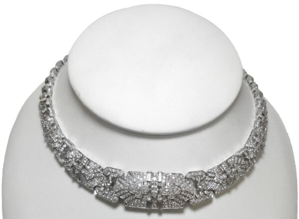 PLATINUM ANTIQUE STYLE PAVE SET DIAMOND NECKLACE